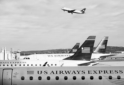 多数航空公司惨淡经营　全球航空业困境重重
