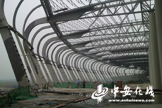 合肥新桥机场已展开金色羽翼　振翅欲“飞”