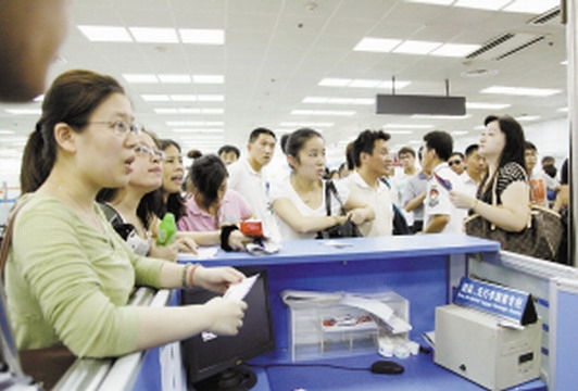 店坑蒙拐骗欺诈消费者  "乘客您好,您乘坐的东航5649飞往上海的航班