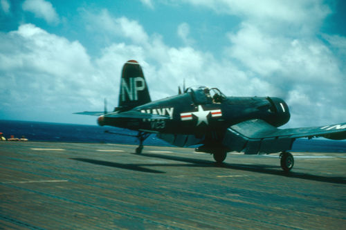 F4U-5Nս