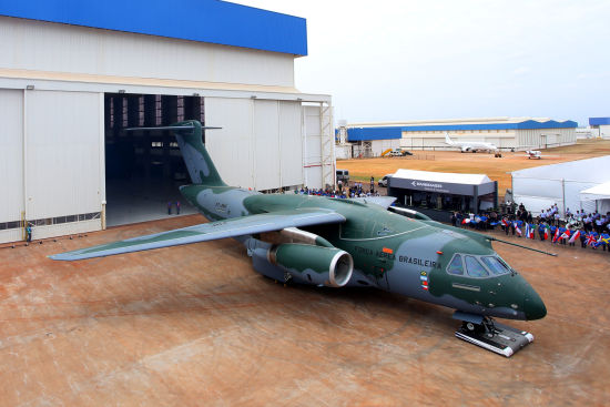 KC-390