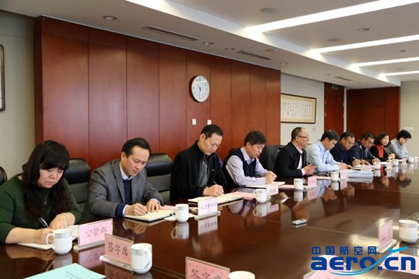 http://10.1.100.201/meetingroom/web/UploadFile/2014121694514435.jpg