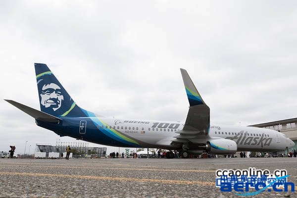 alaska-boeing-737-centennial-2