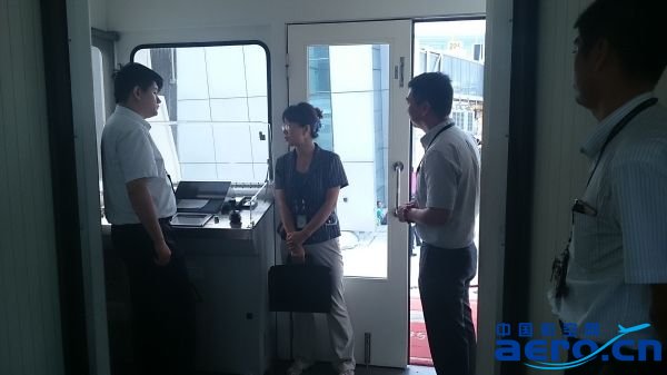 天津监管局对天津机场旅客登机桥实施检查